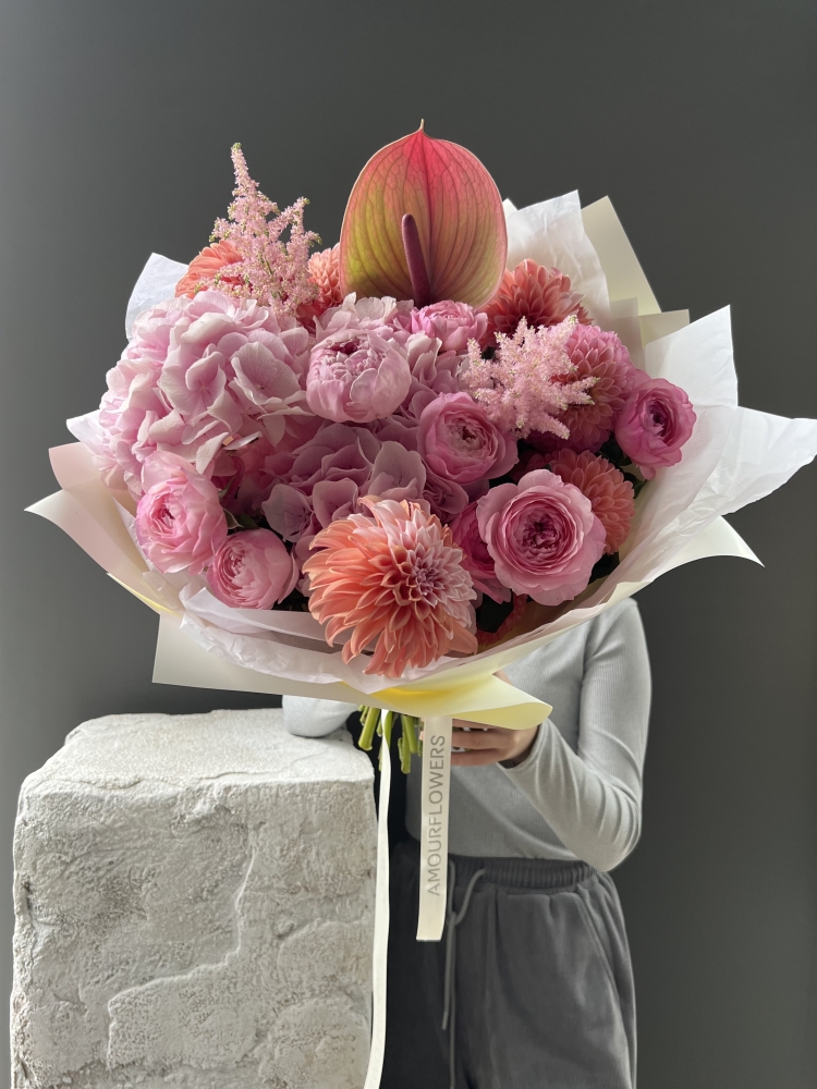 Клубничный пломбир ― Amourflowers