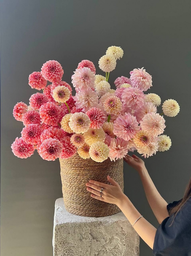 Композиция «Осень похожая на весну» — купить с доставкой в Симферополе | AmourFlowers